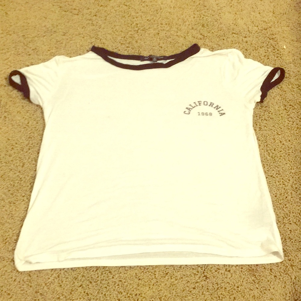 White t-shirt